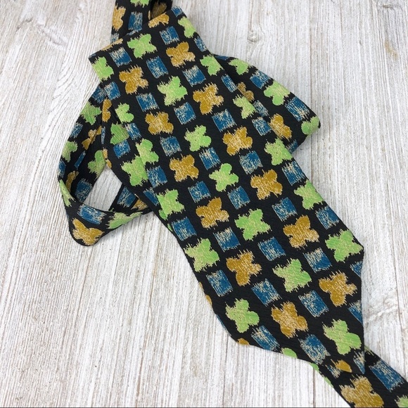 Vintage Magic Johnson Abstract Pattern Tie - Picture 6 of 8